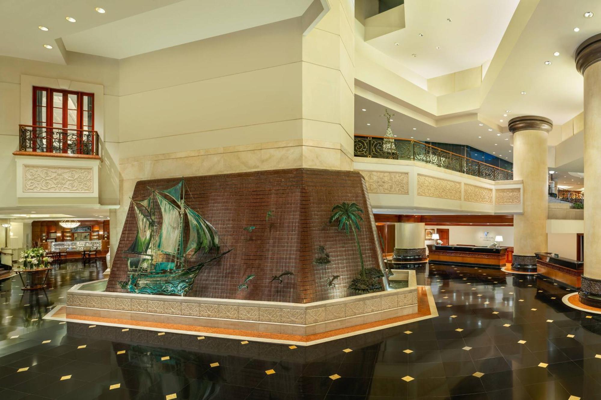 Jw Marriott Hotel Surabaya Exterior foto